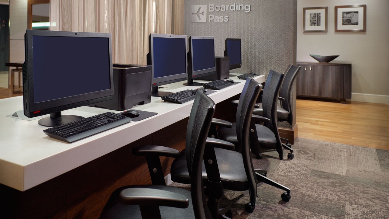 Photo of Others in Downtown Decatur