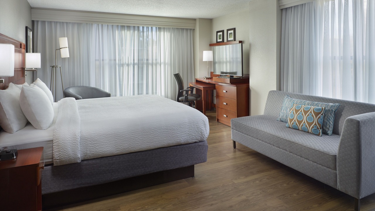 Photo of Bedroom in Downtown Decatur