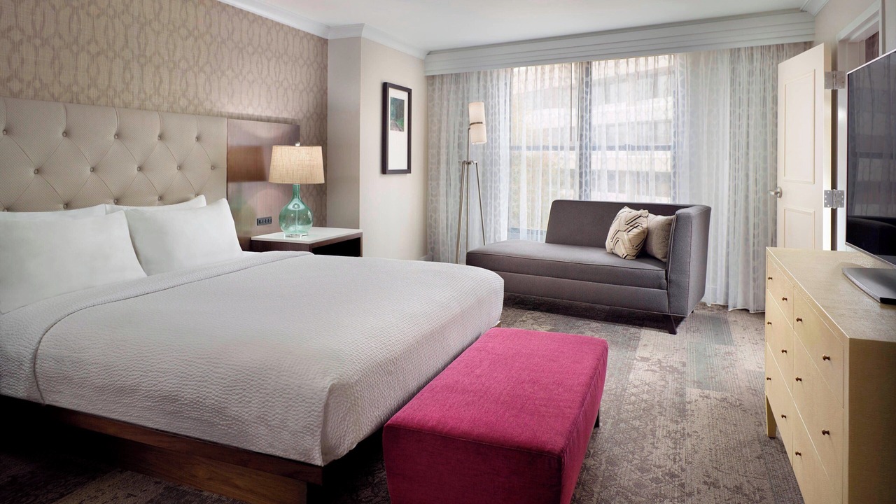 Photo of Others in Downtown Decatur