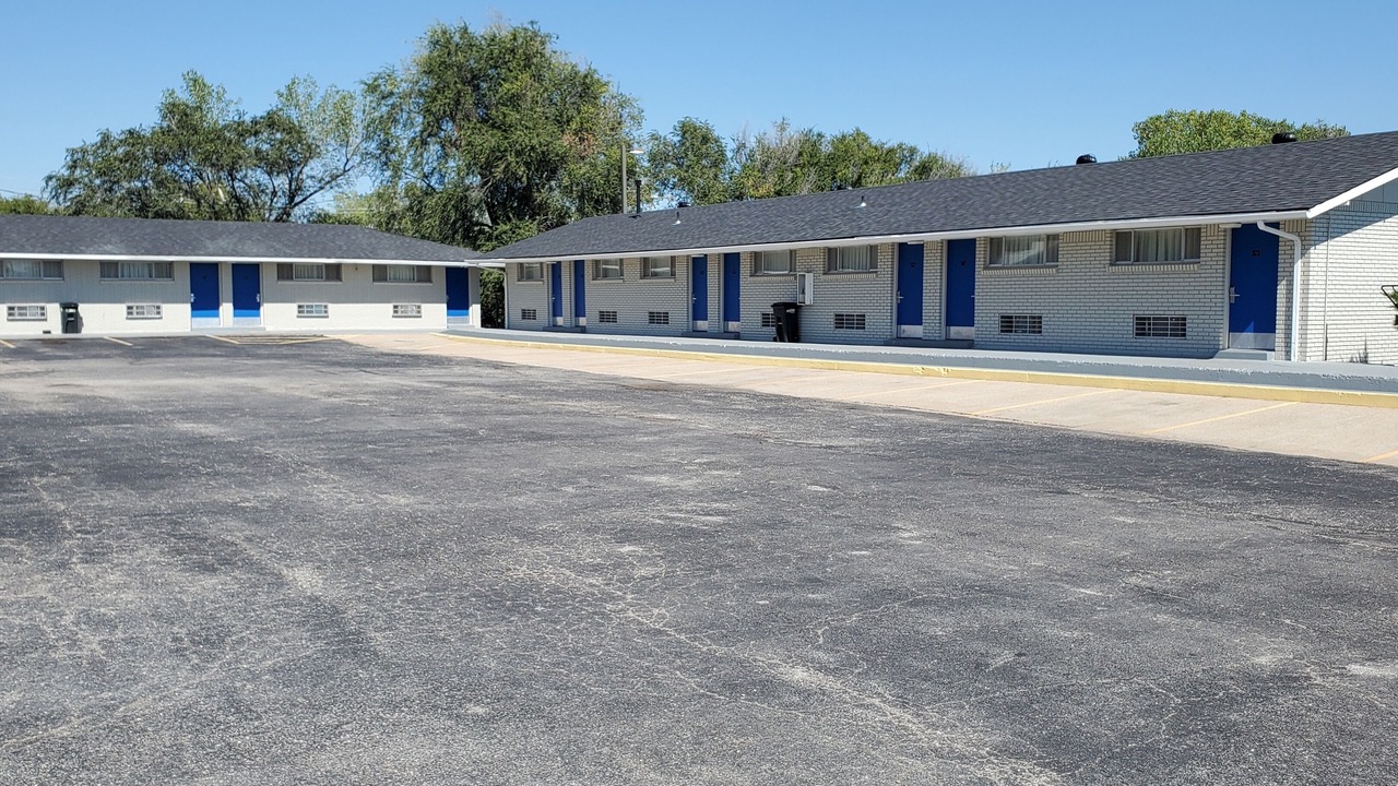 Photo of Outdoor in Pratt