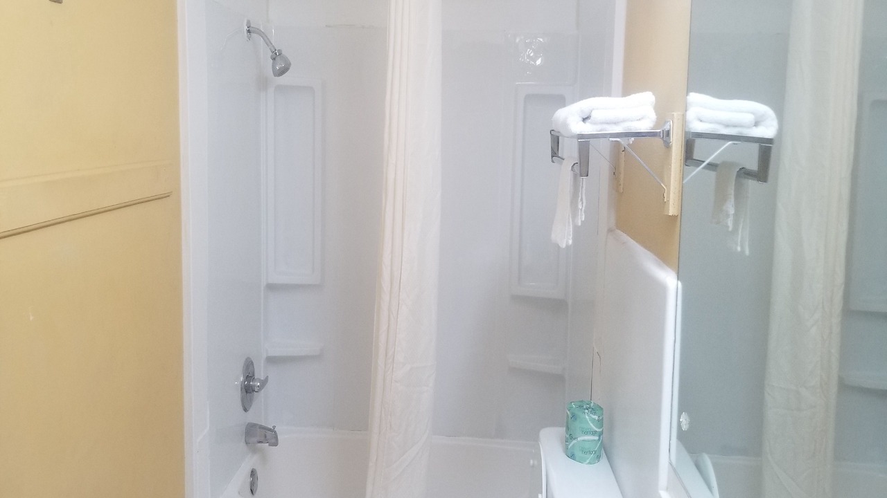 Photo of Bathroom in Pratt