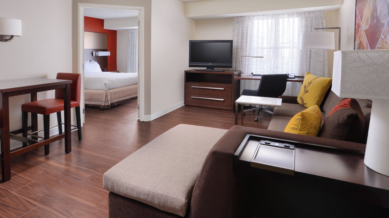 Photo of Bedroom in Oak Park - Northwood
