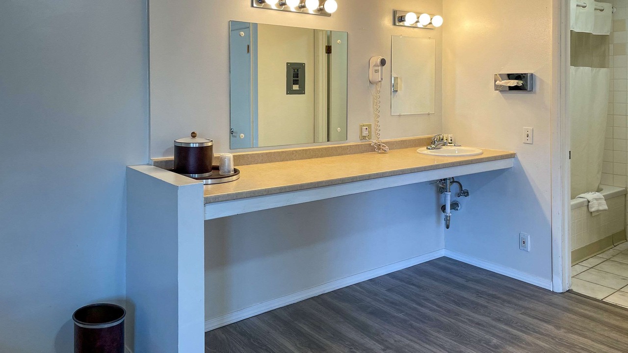 Photo of Others in Omak