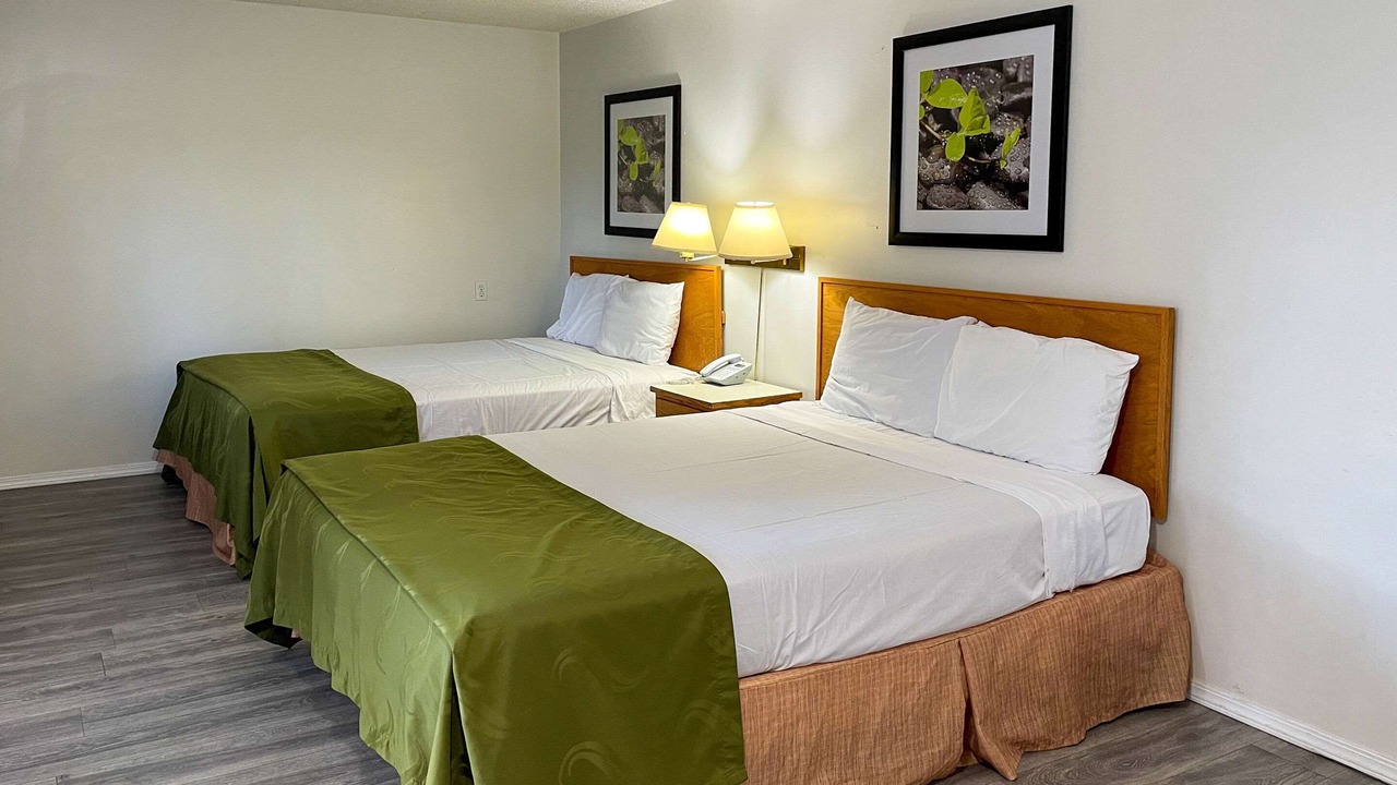 Photo of Bedroom in Omak