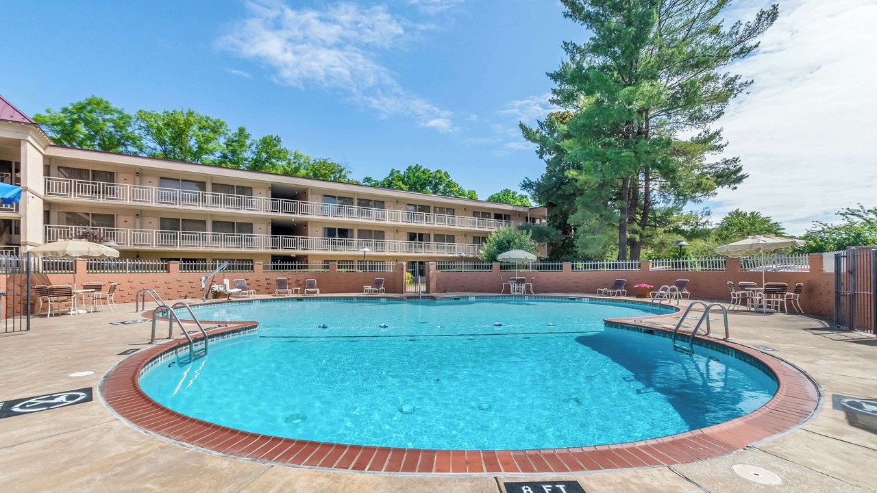 Photo of Outdoor in Fairfax