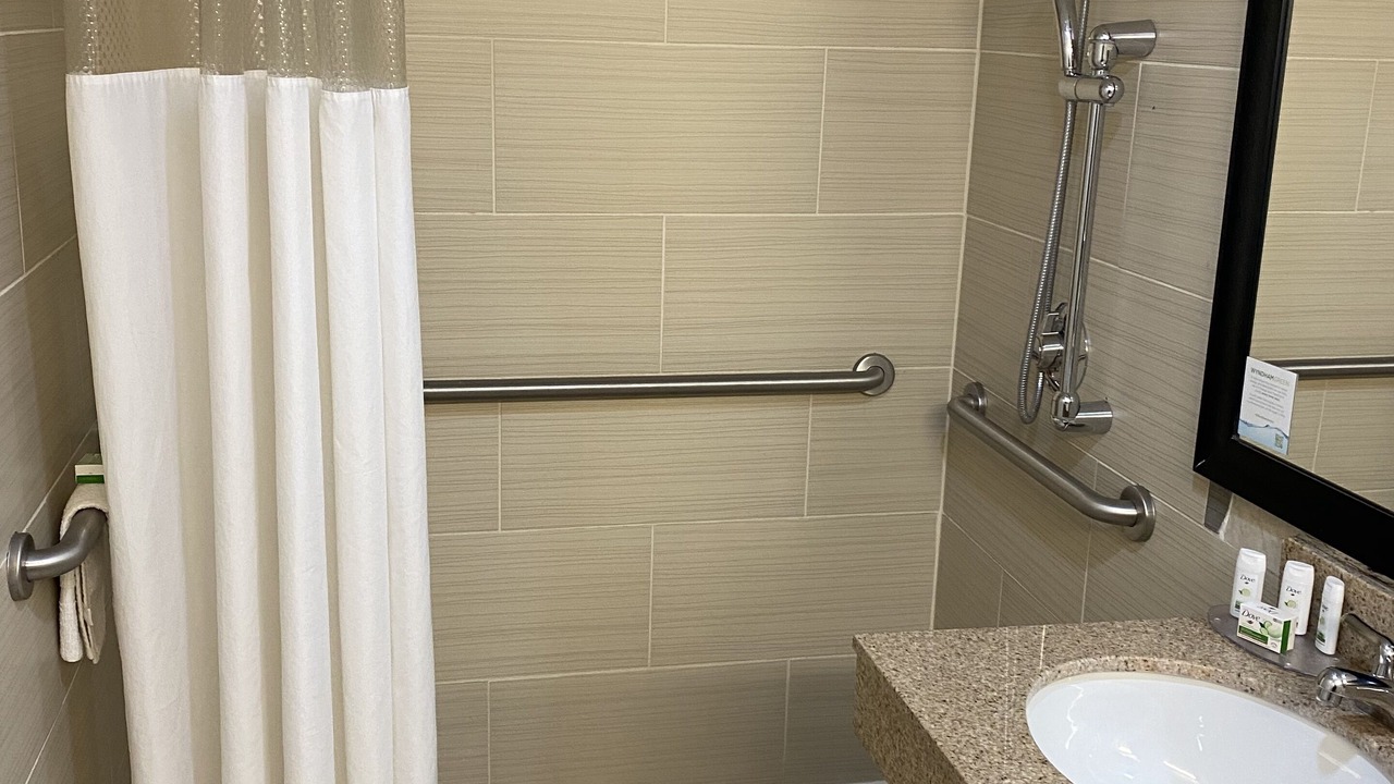 Photo of Bathroom in Rochelle Park