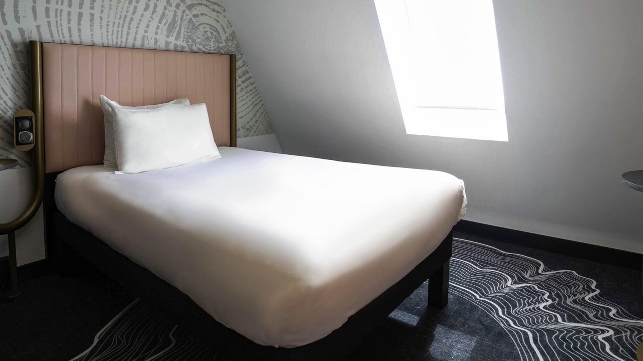 Photo of Bedroom in Issy-les-Moulineaux