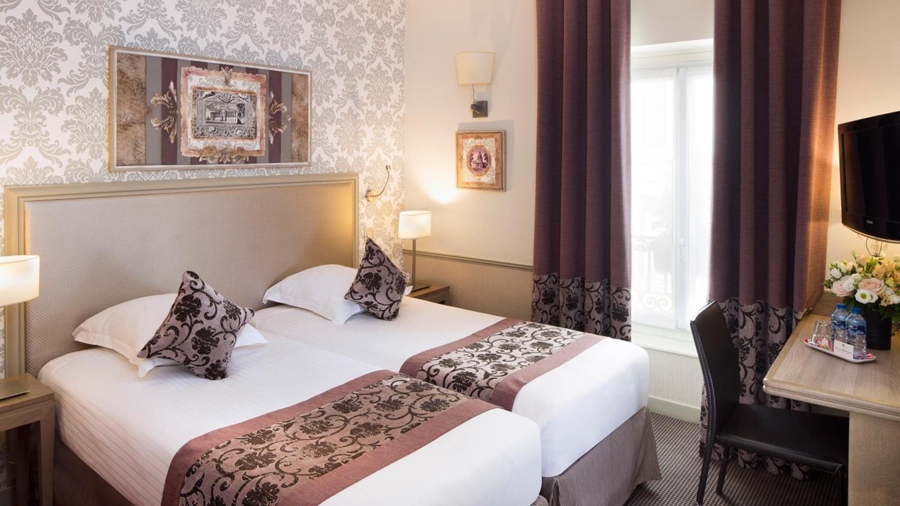 Photo of Bedroom in Ternes