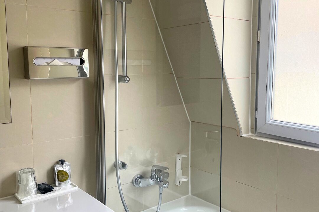 Photo of Bathroom in Ternes