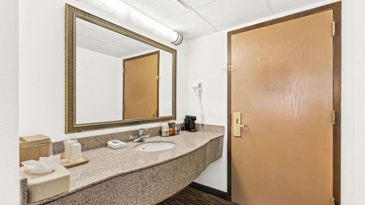 Photo of Bedroom in Hazlet