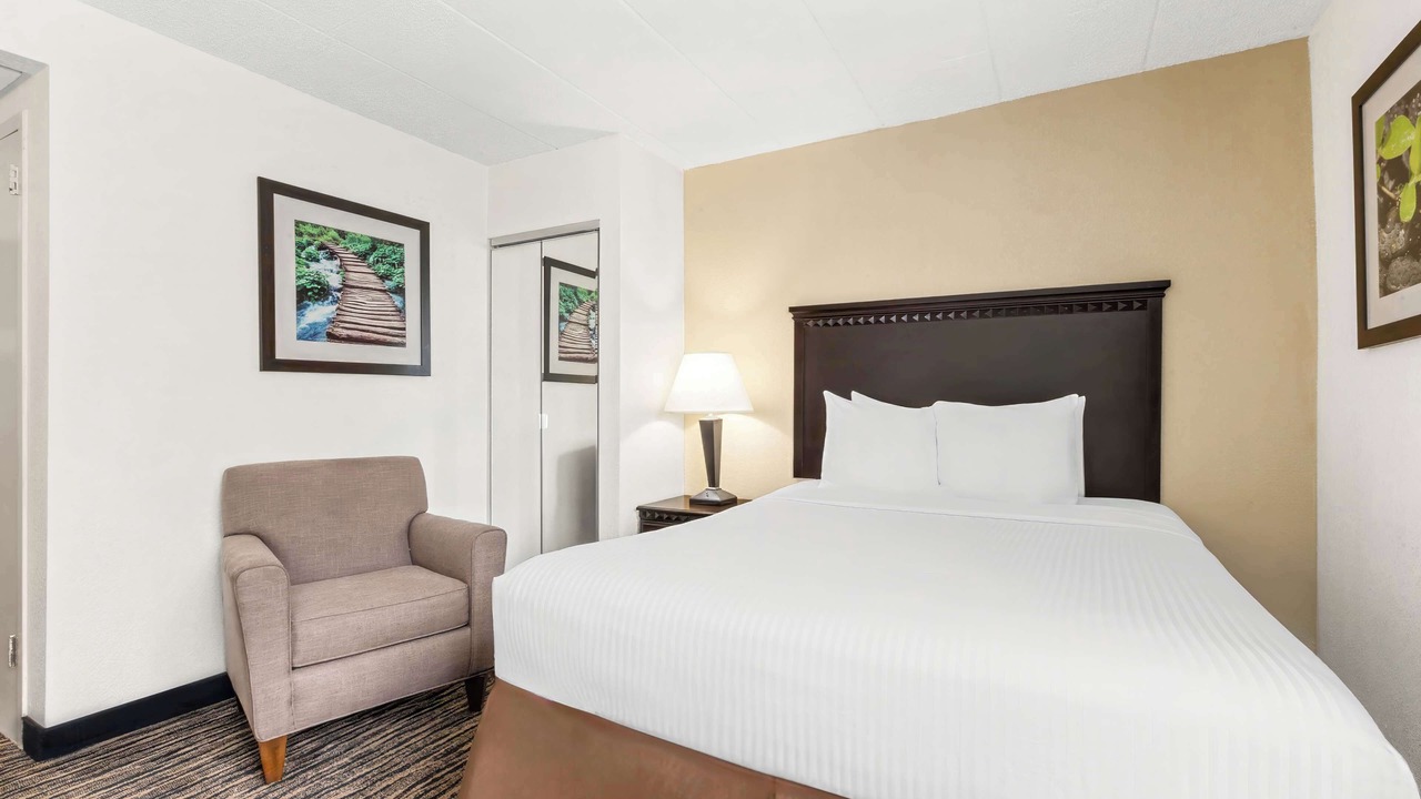 Photo of Bedroom in Hazlet