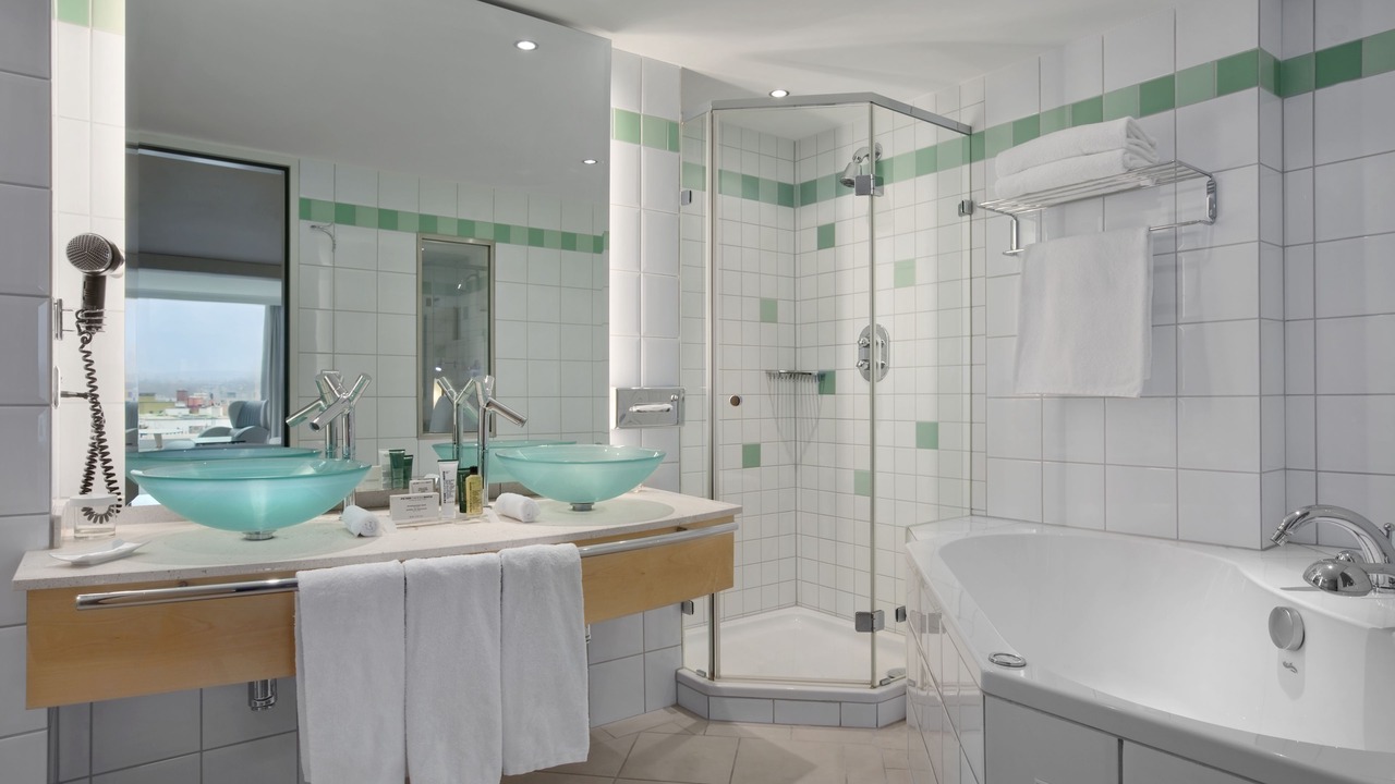Photo of Bathroom in Glattbrugg