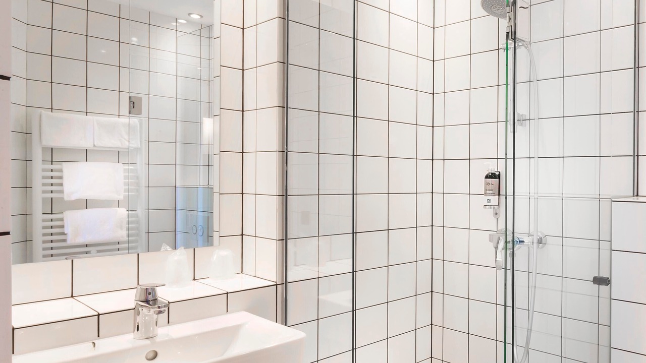 Photo of Bathroom in La Villette