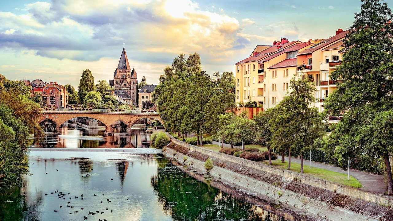 Photo of Others in Les Iles