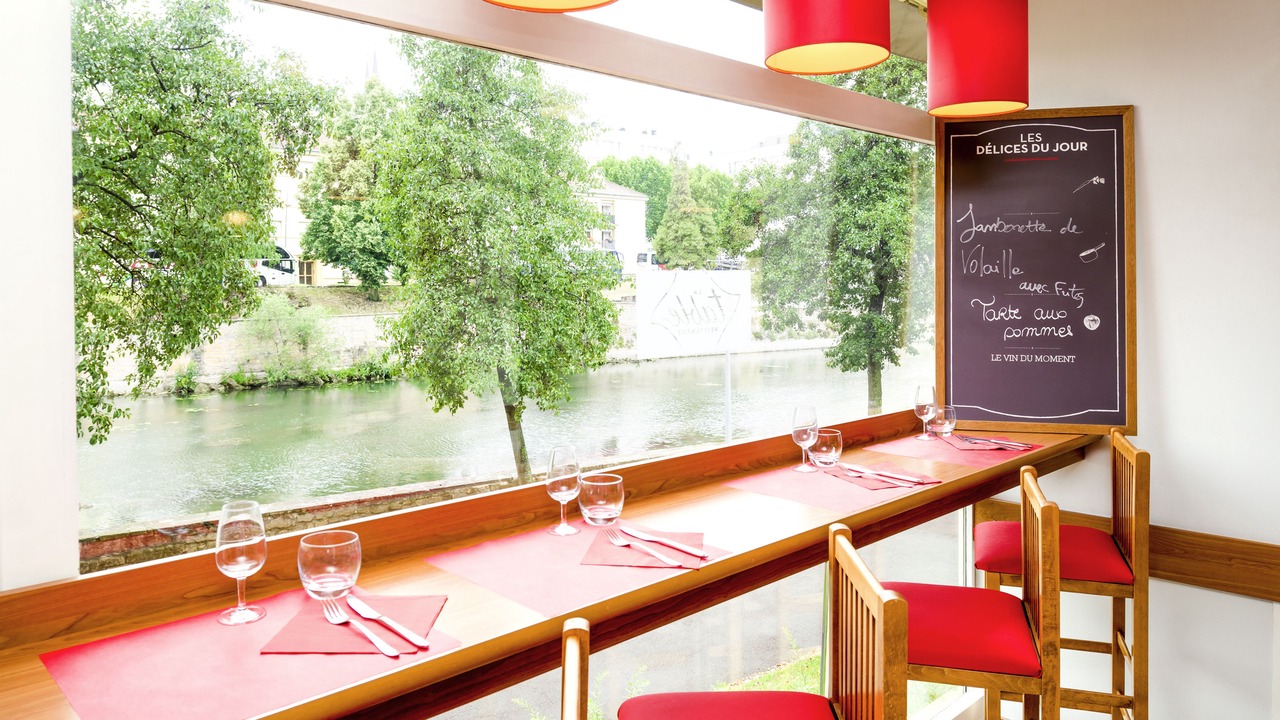 Photo of Others in Les Iles