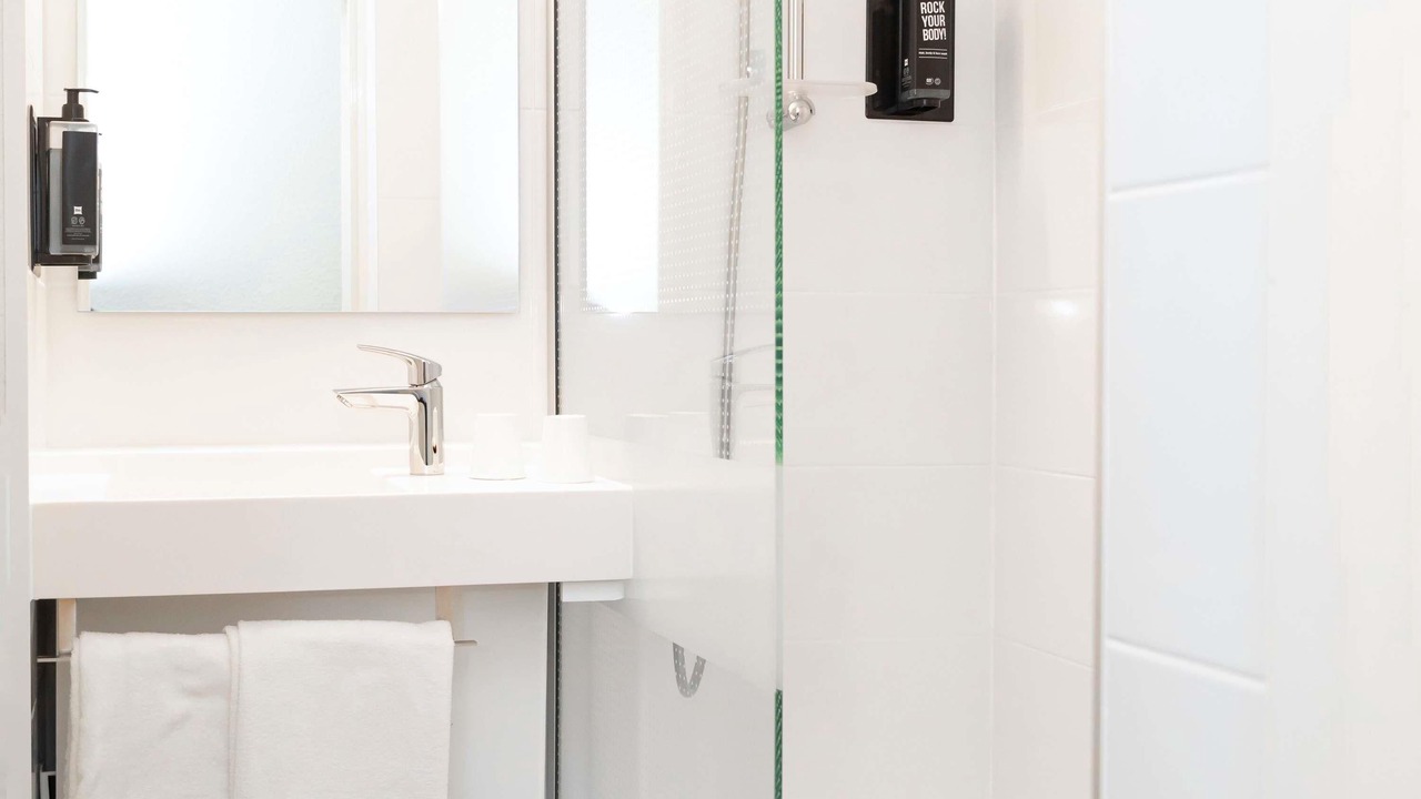 Photo of Others in Les Iles