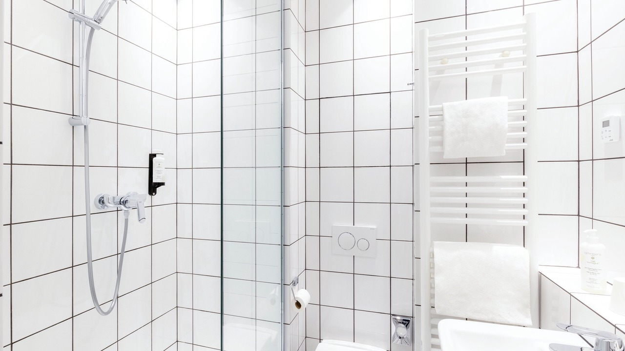 Photo of Bathroom in Quartier de la Salpetriere