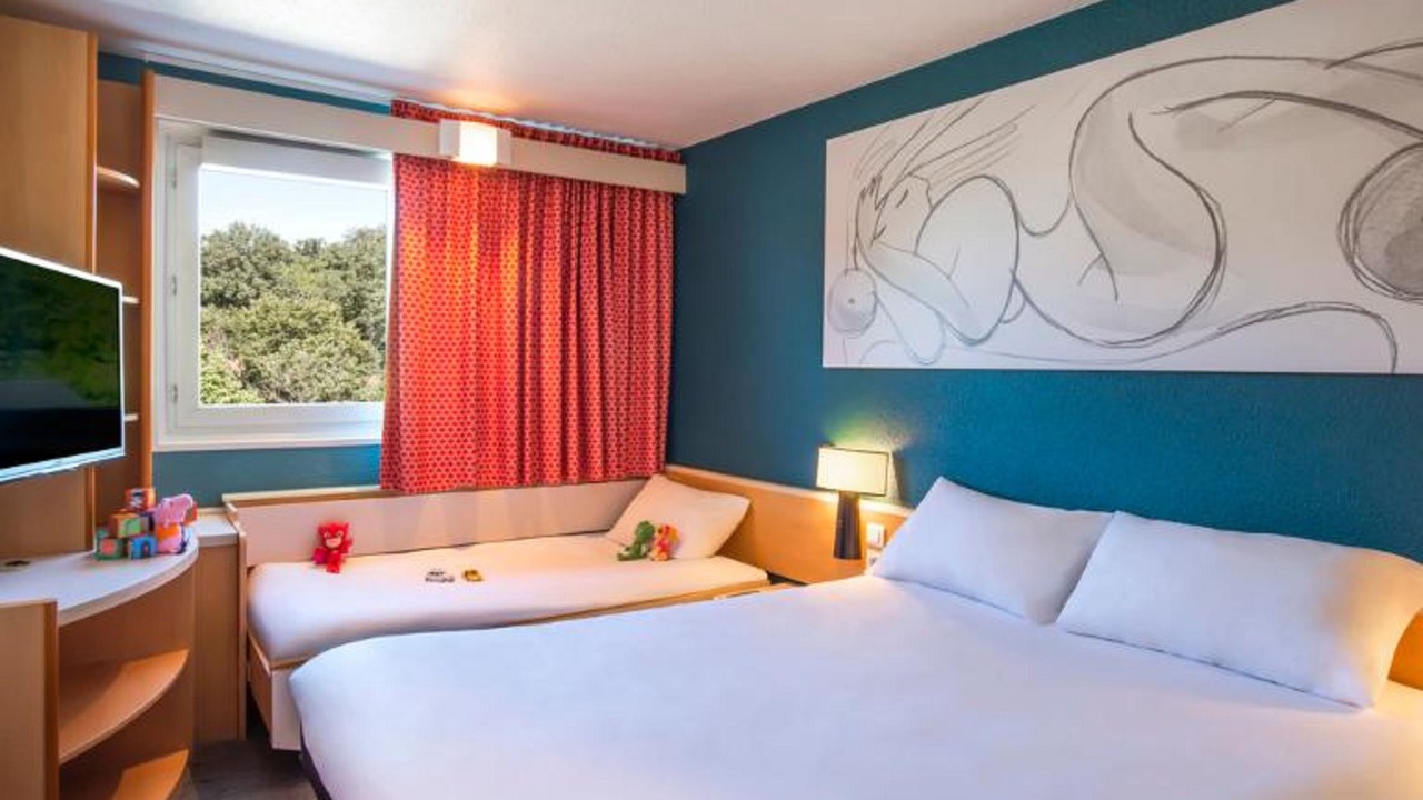 Photo of Bedroom in Villepinte