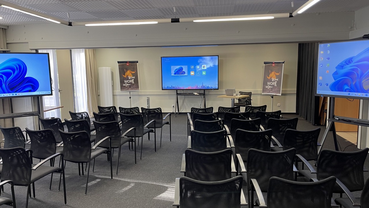 Photo of Others in Saint-Lo