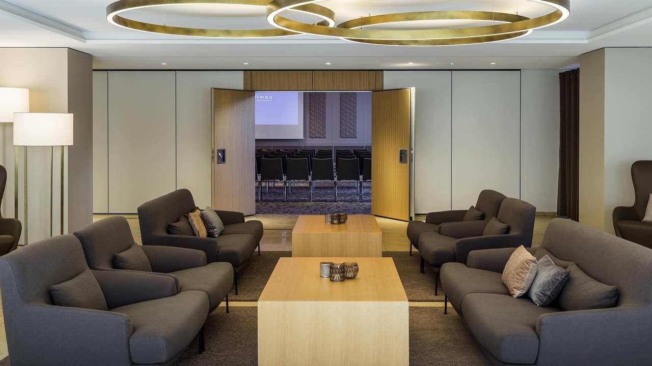 Photo of Others in Clara