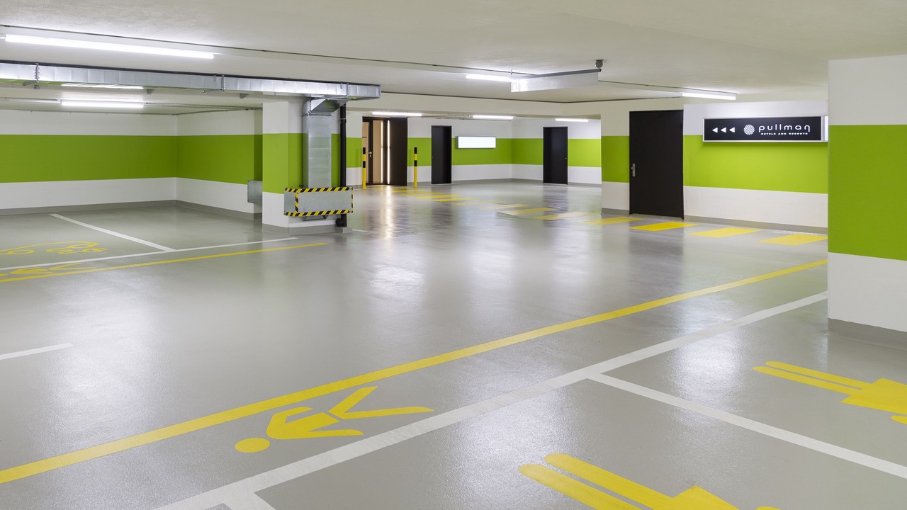 Photo of Others in Clara