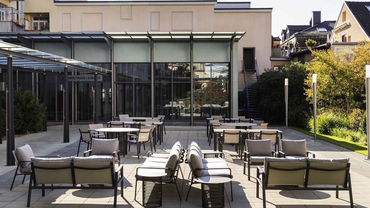 Photo of Others in Clara