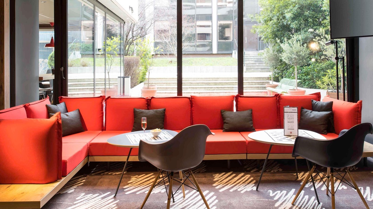 Photo of Outdoor in Suresnes