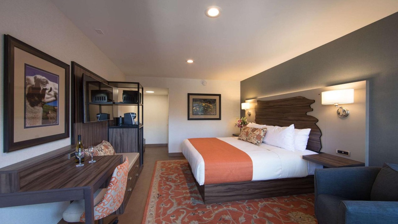 Photo of Others in Downtown