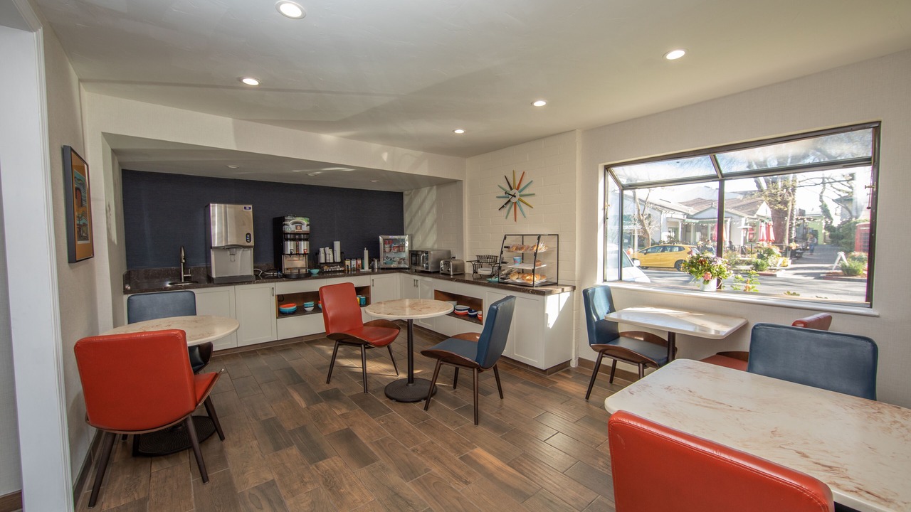 Photo of Others in Downtown