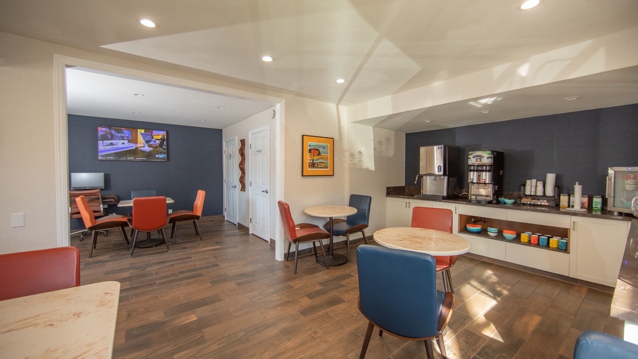 Photo of Others in Downtown