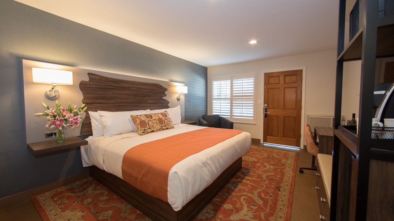 Photo of Others in Downtown