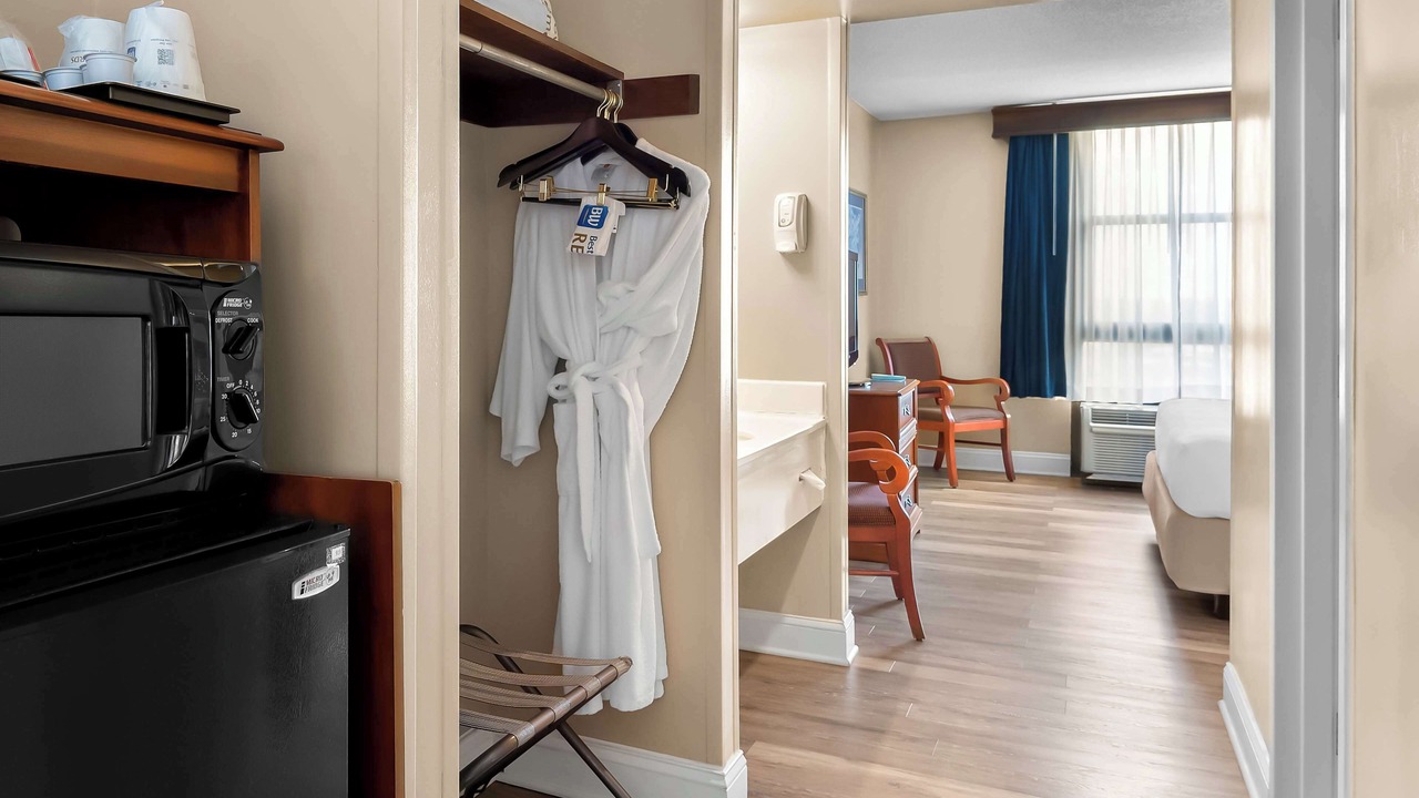 Photo of Bedroom in Dale City