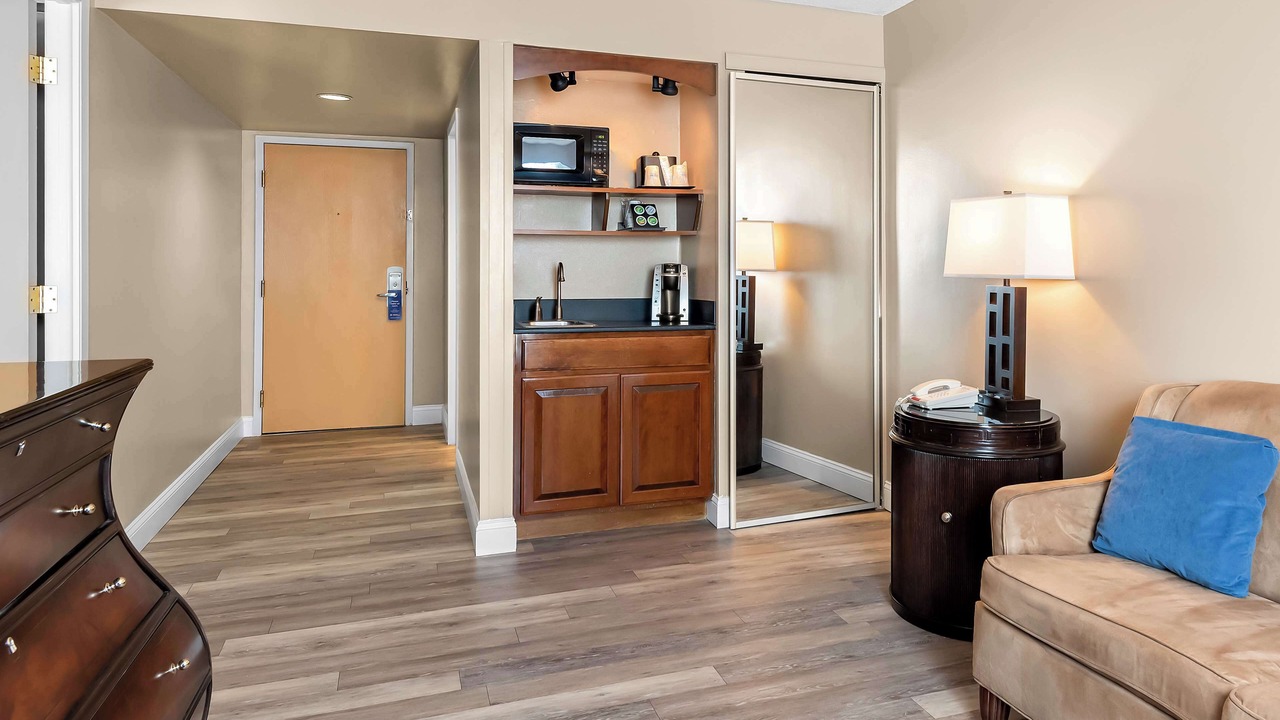 Photo of Bedroom in Dale City