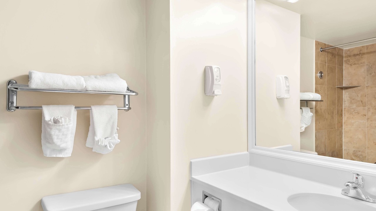 Photo of Bathroom in Dale City