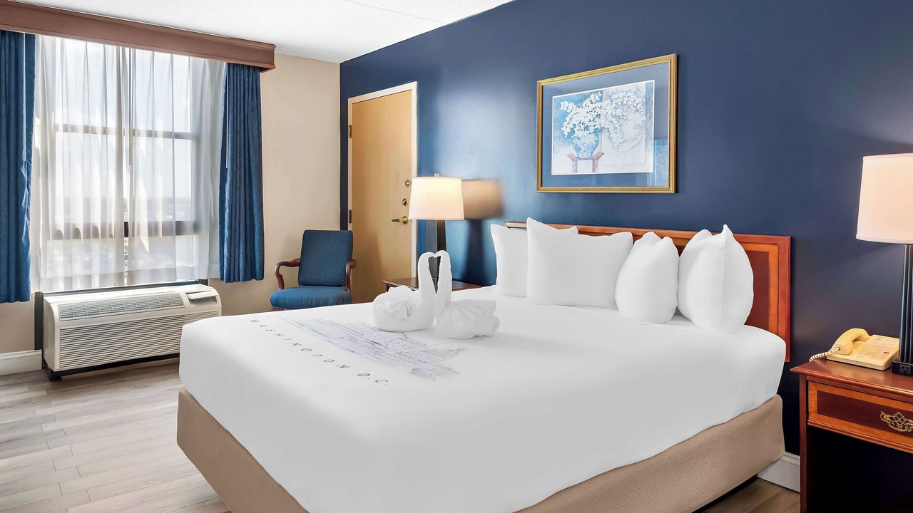 Photo of Bedroom in Dale City