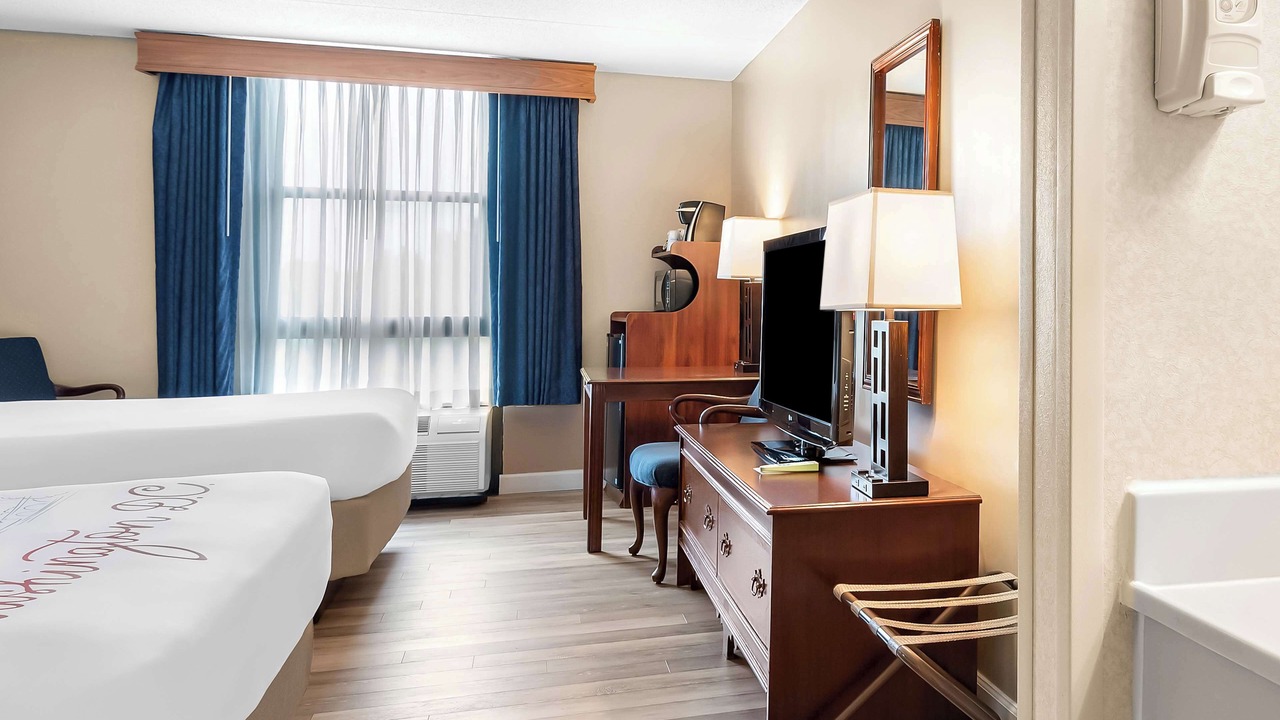 Photo of Bedroom in Dale City