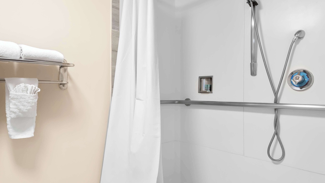 Photo of Bathroom in Dale City