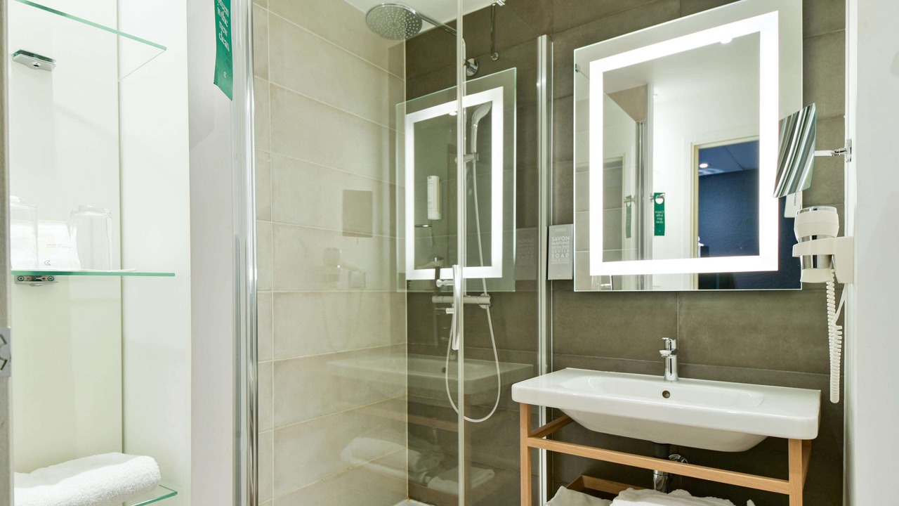 Photo of Bedroom in Saint-Witz