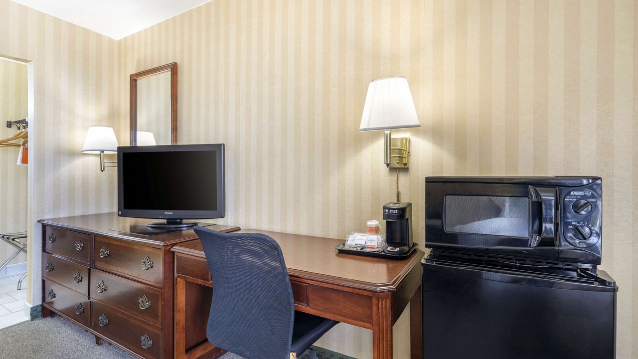 Photo of Bedroom in Tysons