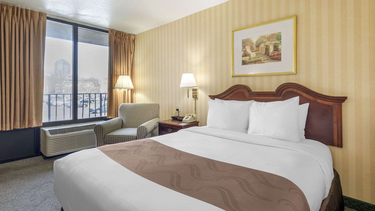 Photo of Bedroom in Tysons