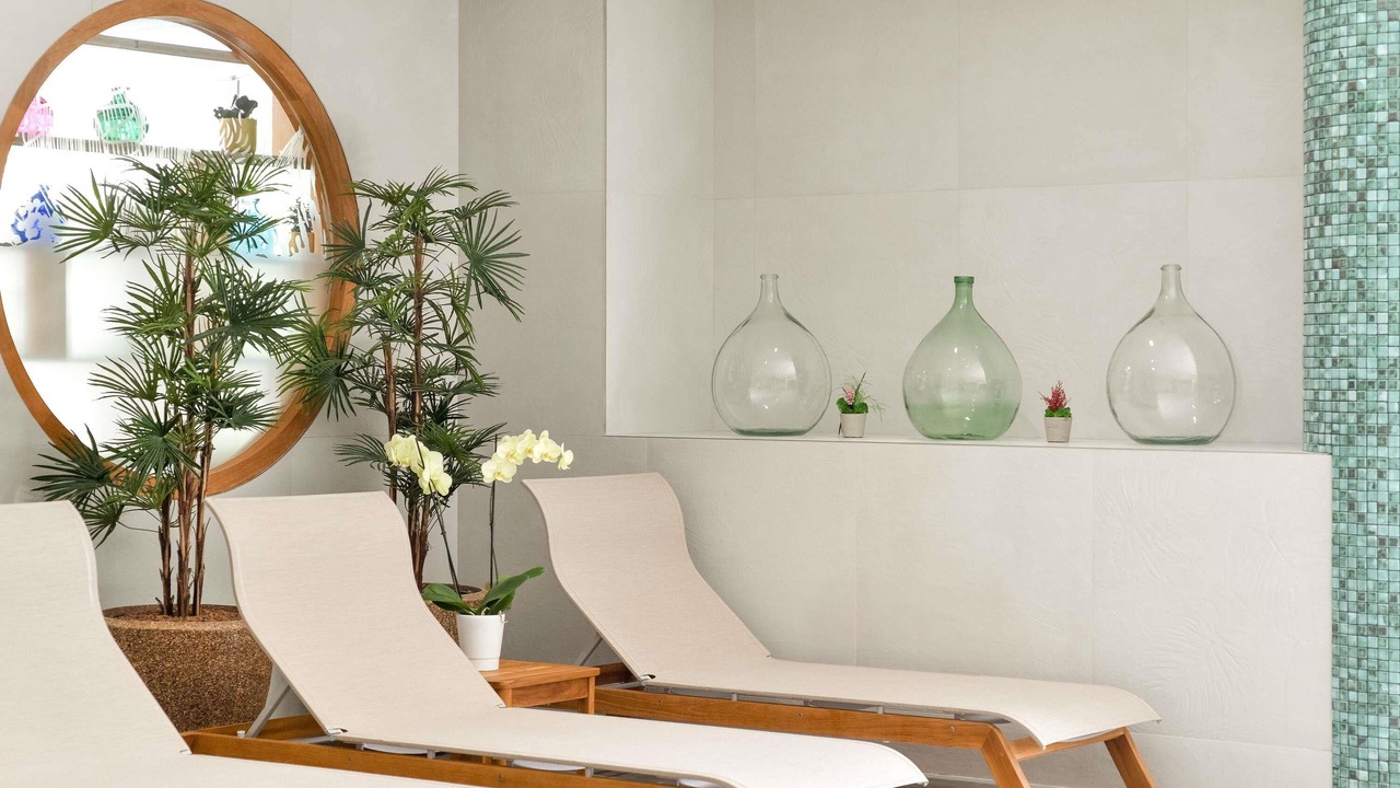 Photo of Bedroom in Antigone