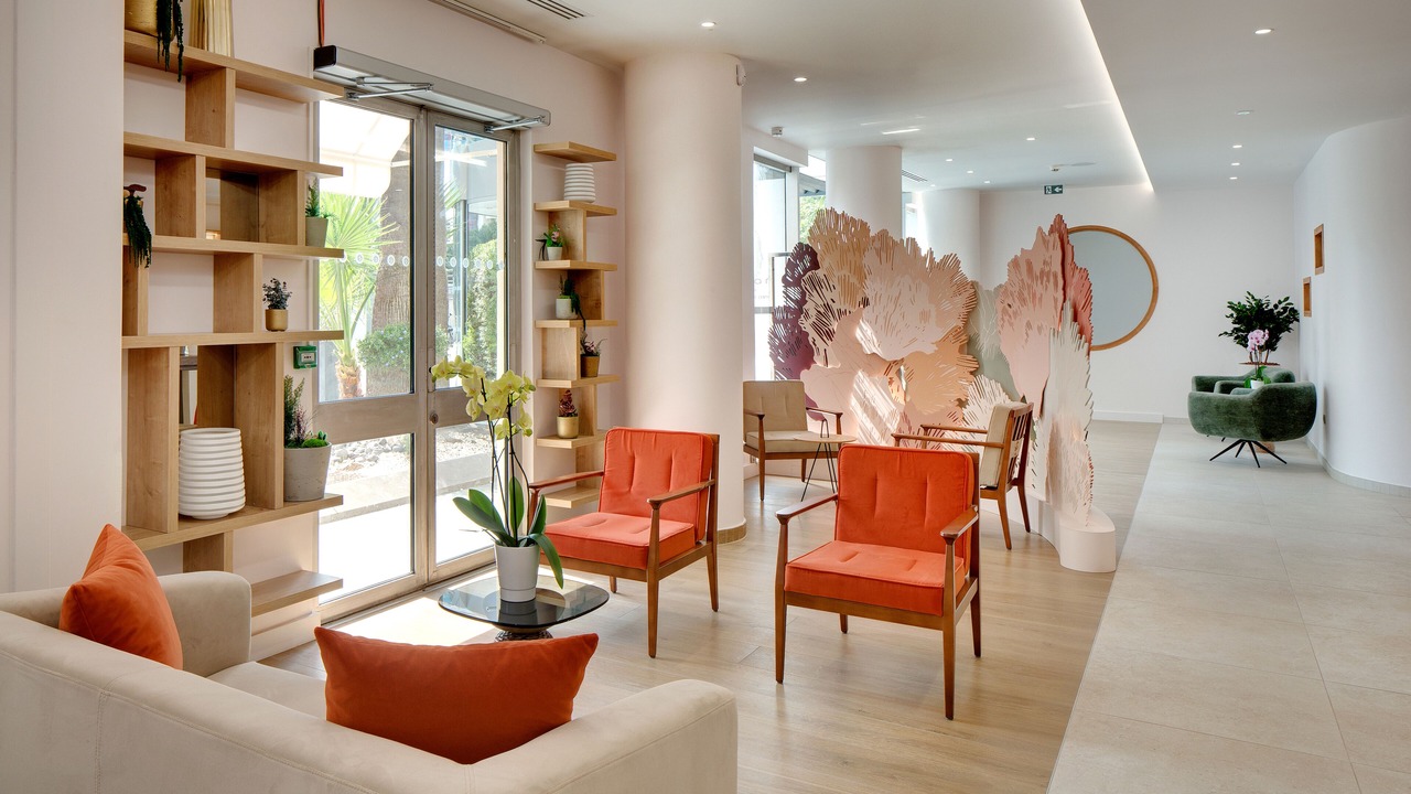 Photo of Others in Antigone