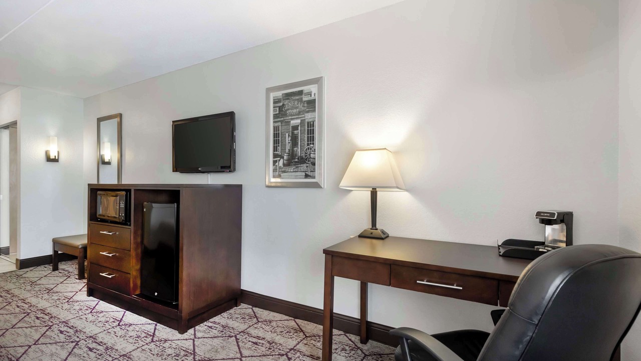 Photo of Bedroom in Cedar Rapids