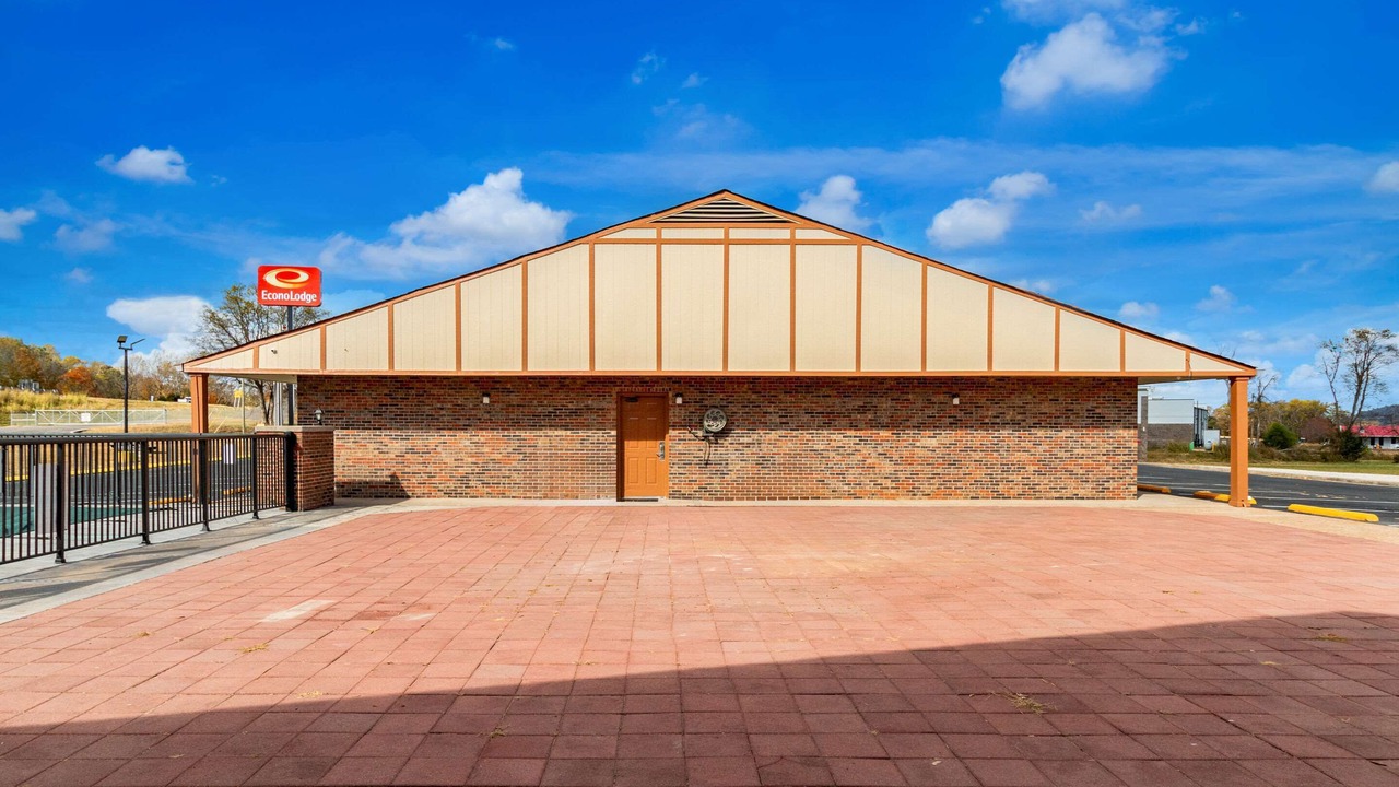 Photo of Outdoor in Cornersville