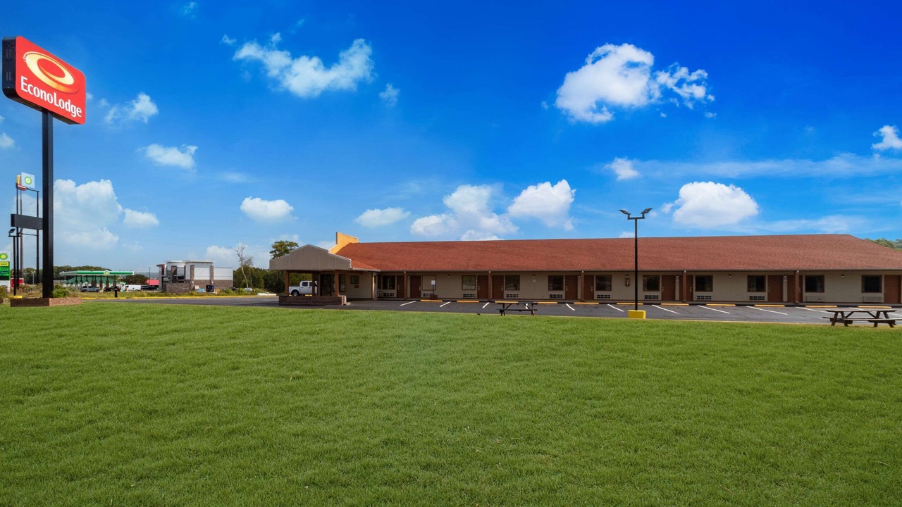Photo of Outdoor in Cornersville