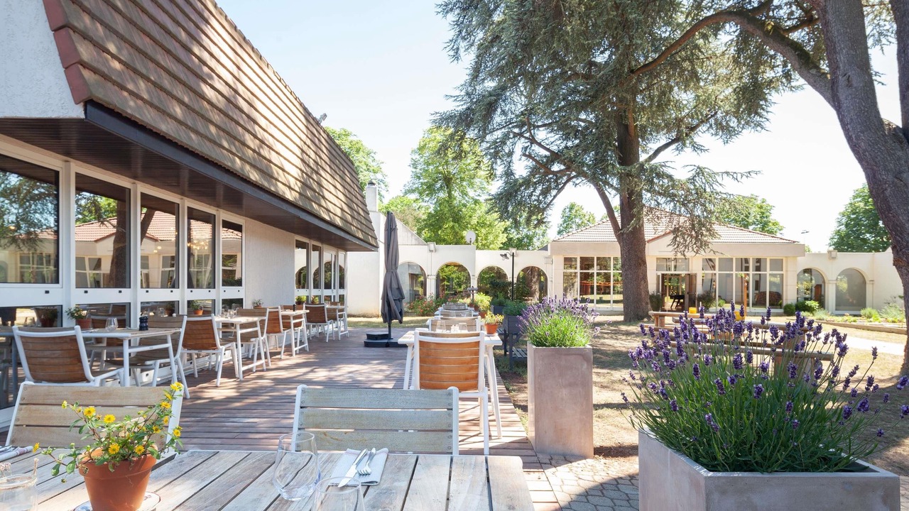 Photo of Outdoor in Le Coudray-Montceaux