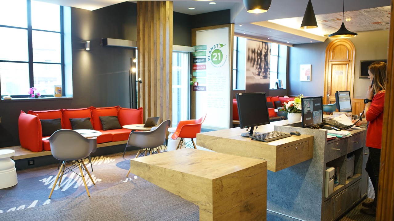 Photo of Others in Douai