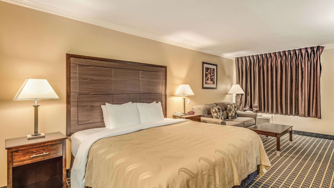 Photo of Bedroom in Ozona