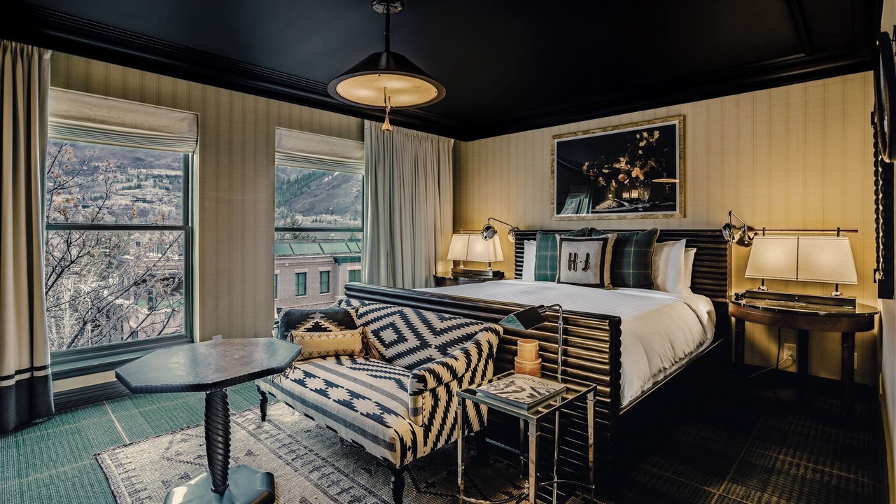 Photo of Bedroom in Downtown