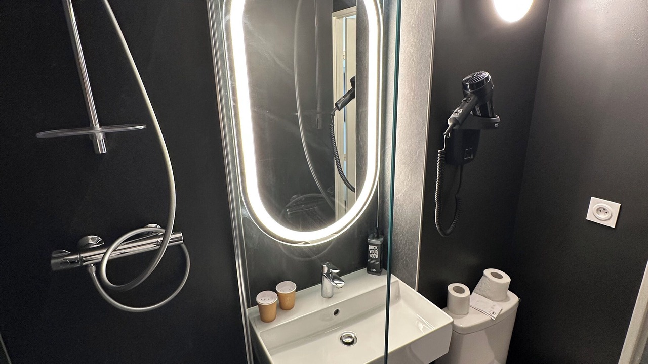 Photo of Bathroom in Abbeville